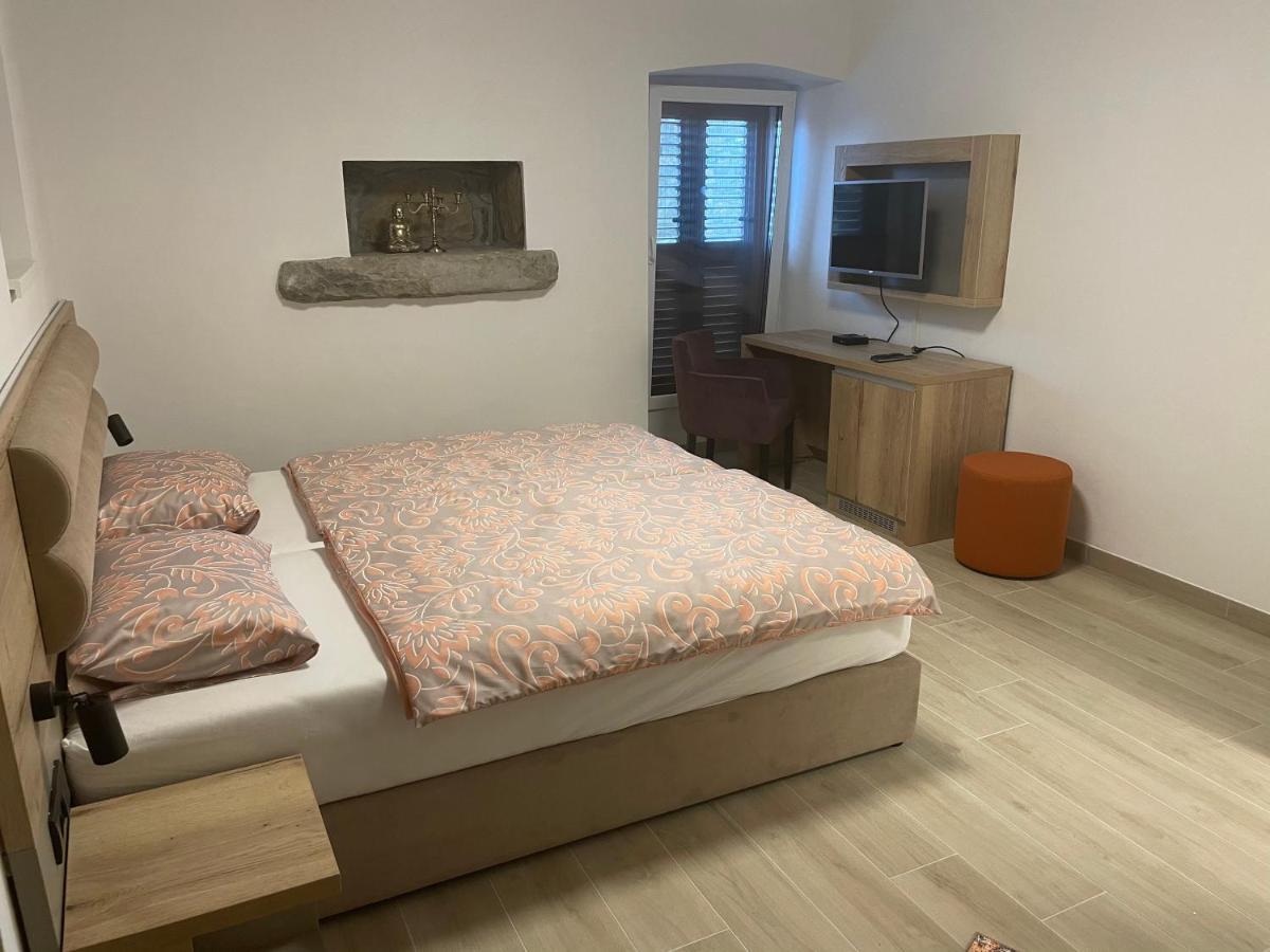 Villa Sanela Pobegi Exteriér fotografie